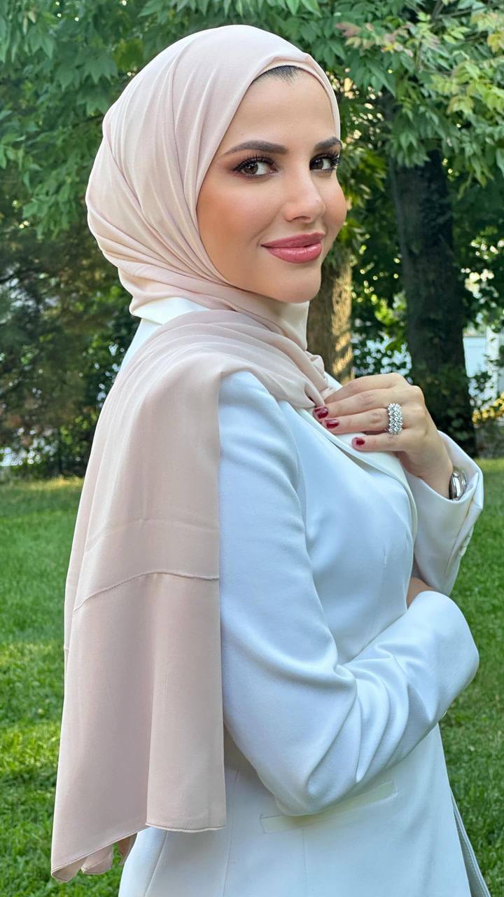 Tuxedo Hijab.
