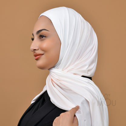 Lacoste Daily Hijab